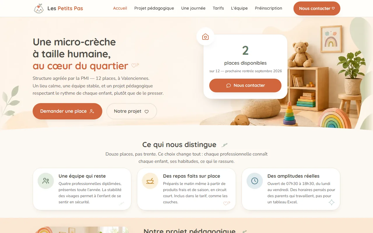 Home page of the Les Petits Pas daycare website theme